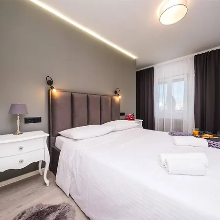 Barbara Βίλα Kaštela